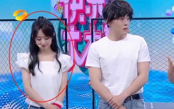 状态|赵丽颖时隔三年上《快本》,换上10年前的打扮,这状态没看错吧?