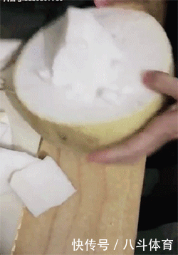 gif|搞笑gif:为了藏5元私房钱,又逼疯了一个