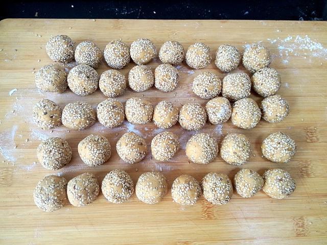  香甜|立秋后，南瓜此样吃，比南瓜饼还香甜软糯，吃过一次就念念不忘