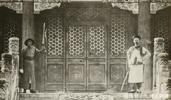 张照片中|晚清大内高手的真实模样, 个个体态敦实, 双目炯炯有神!