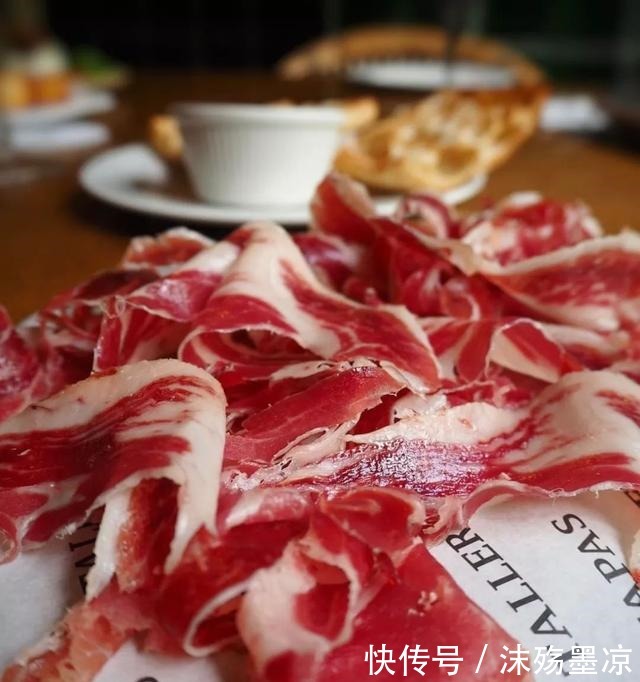 新宠|年夜饭盘中新宠,C位留给与鹅肝、松露、鱼子酱齐名的它!