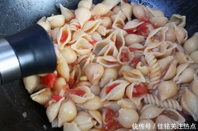 营养|一早起来没胃口,试试这早餐,酸甜开胃营养美味,一上午活力满满