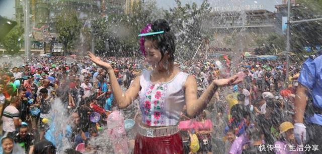 泼水节|傣族人独特的新年习俗！