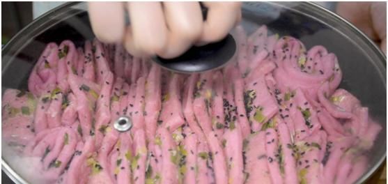 我家|在家做花卷有诀窍,掌握这两步,松软不变形,我家隔天就做一大锅