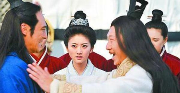 牵动|魏延和潘璋交战,牵动了无数人的心 尤其是位于主场的吴军士兵