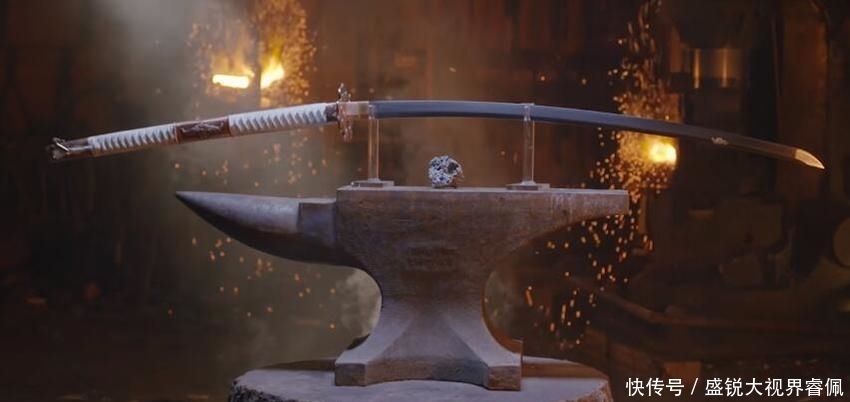 几件兵器|欧亚冷兵器大决斗: 中国猛将兵器在此, 那些轻量级兵器谁敢动?