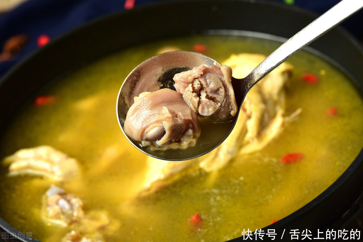 做好|鸡汤怎么炖才好喝?做好这一步,鸡肉不柴鸡汤清新鲜美