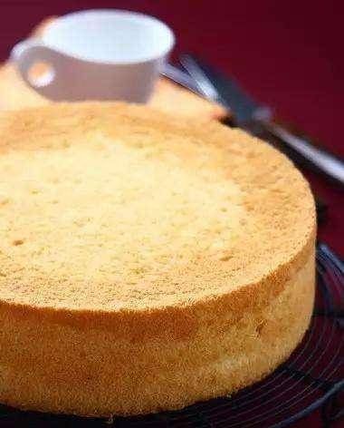 在家|你也可以在家做松软可口的蛋糕