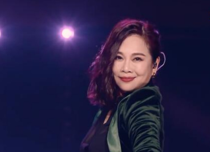  黑马|浪姐最新星光值排名黄圣依掉出前10，万茜C位太稳，吴昕成黑马