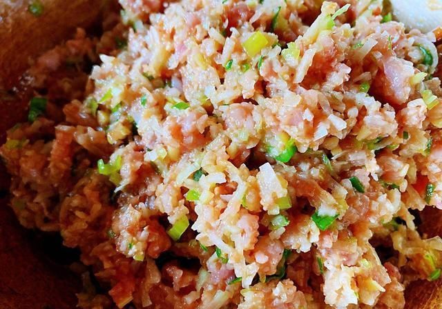 正确|萝卜饺子,做的时候有人焯水有人直接包,都不对!这样才正确