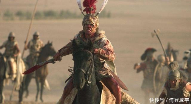 建立|此人是英国军事天才，瞧不起亚历山大和凯撒大帝，却佩服一中国人