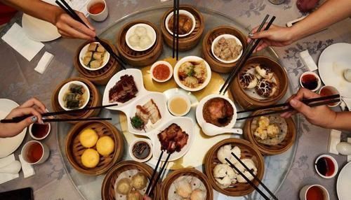  脑瘫|半杯、仅仅半杯，3岁男童成了脑瘫，亲戚的这种行为你还不制止