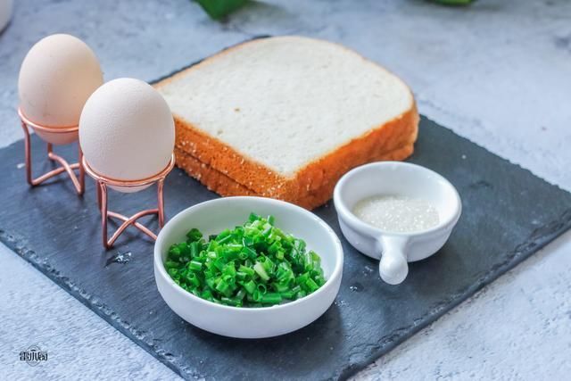 早餐|天一热,就爱吃这懒人早餐,5分钟搞定,2块钱吃饱,少油又健康