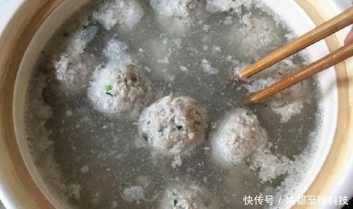  狮子头|教你做狮子头，注意几点才能肥而不腻，入口即化肉香汤鲜