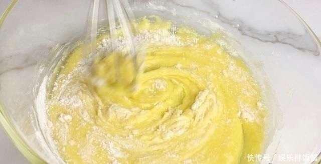 按步|自制甜点香草味泡芙，按步制作比蛋糕简单，零失误操作轻松完成