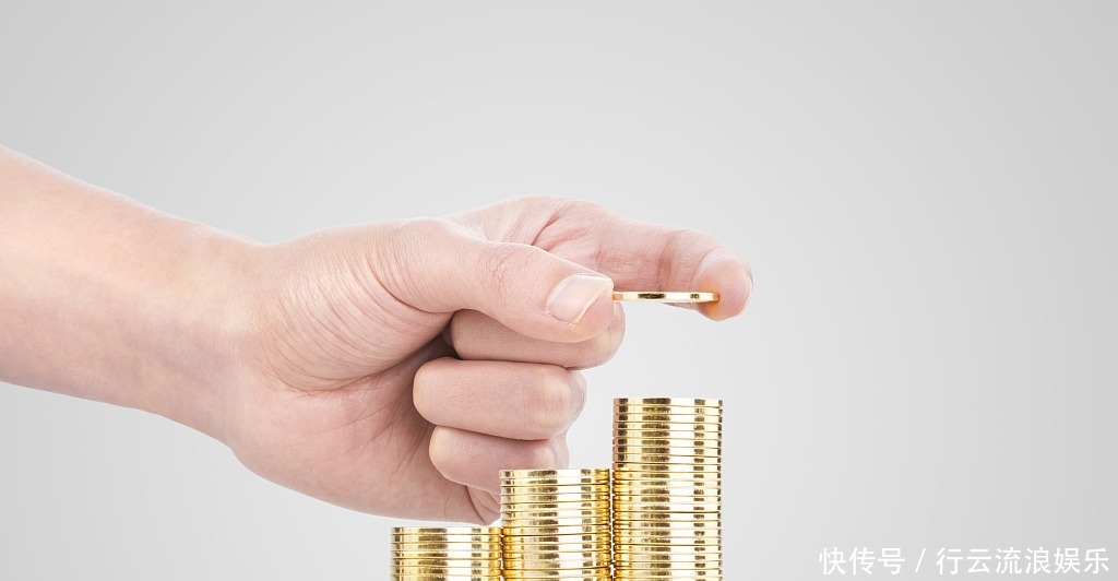 与男人|男女相处,女人的三个对比令男人反感,情商高的女人从来不做