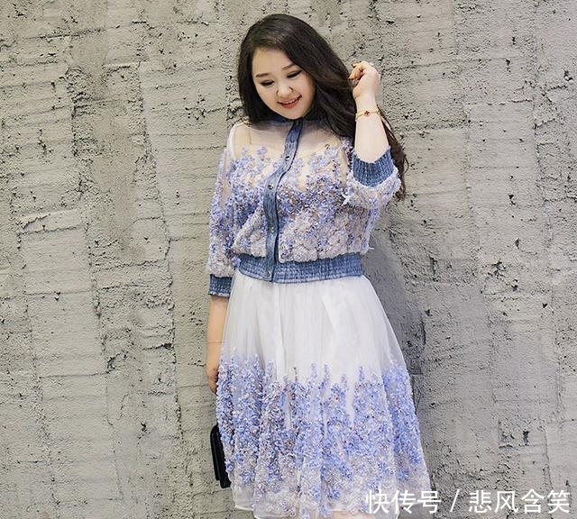 女人味|谁说微胖妹子没有女人味?连衣裙穿对了,照样美翻了