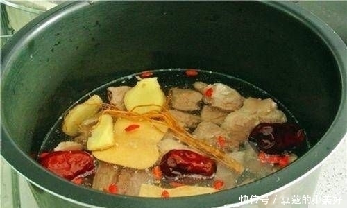 枸杞|老祖宗留下来的炖肉秘籍不管炖牛肉还是羊肉,加点它软嫩不腥膻