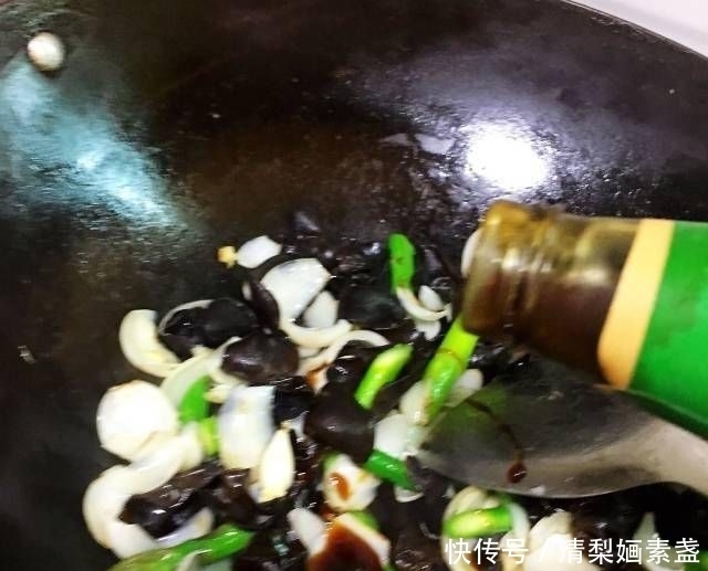  后加|新鲜百合炒木耳，甜芦笋，百合酥，新鲜可口